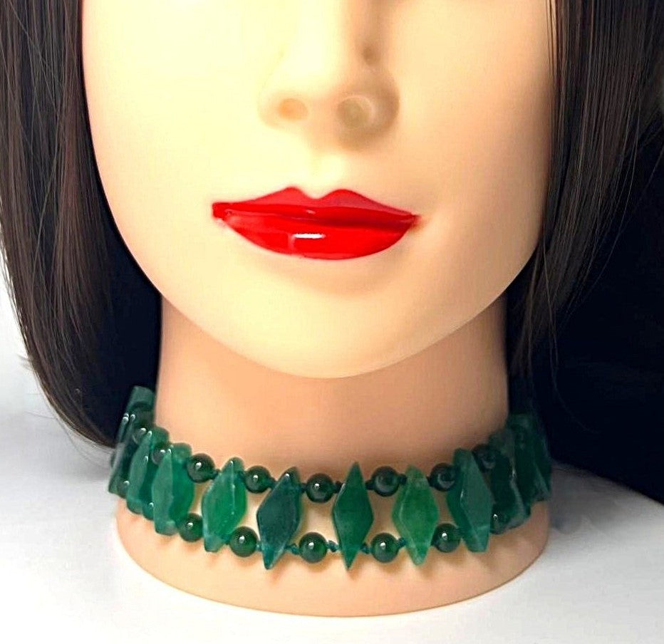 Smaragdgrünes Designer-Collier