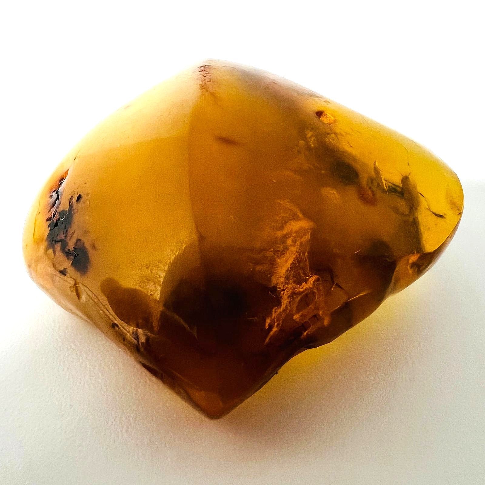 Antike Bernstein-Brosche