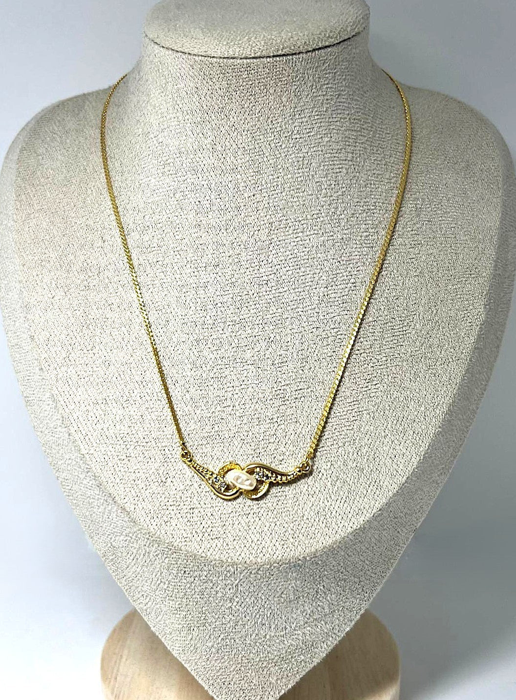 Vintage Kette goldfarben Süßwasserperle & Zirkonia 