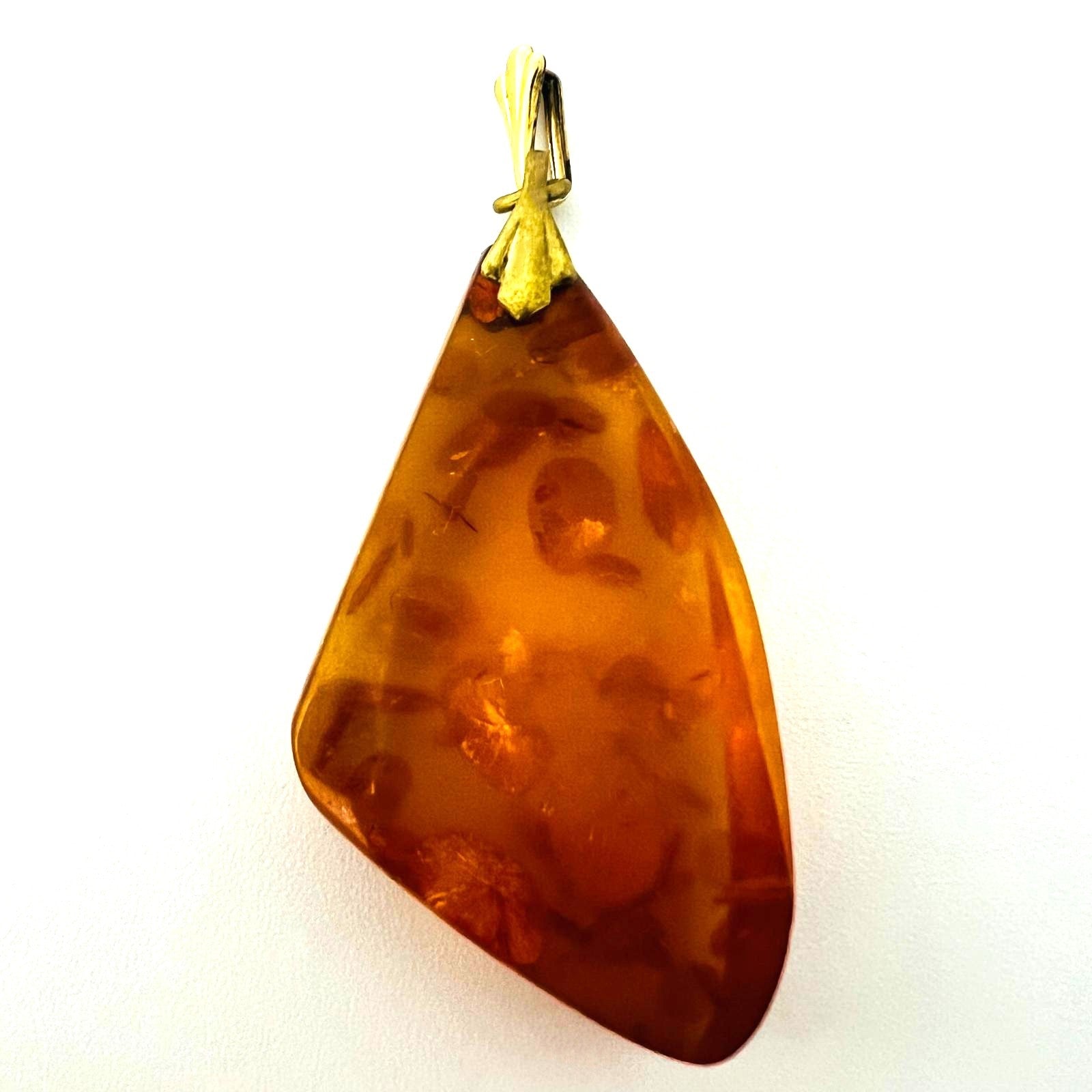 Großer Vintage Bernstein Anhänger 