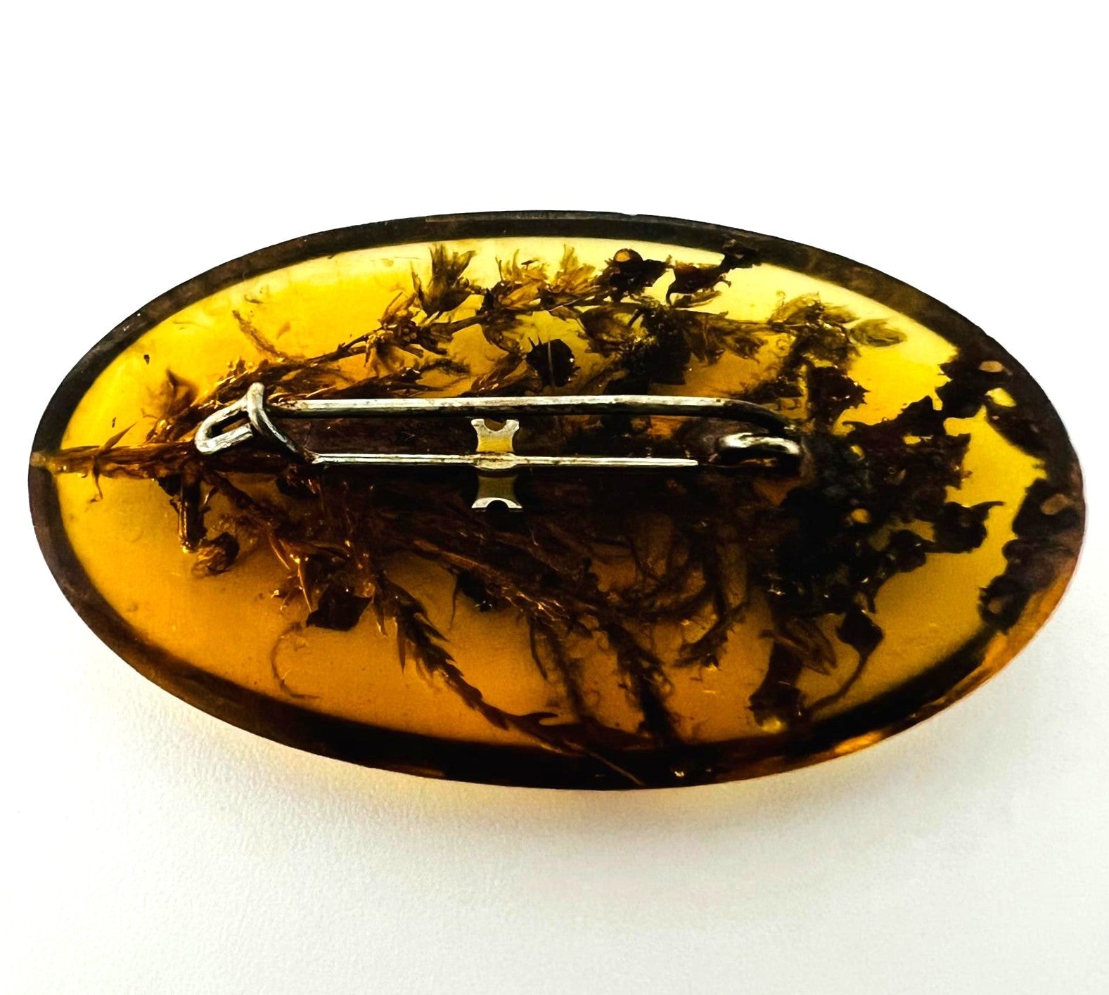 Vintage Harz-Brosche im Bernstein-Look 