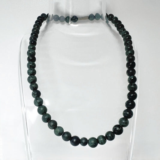  Jade Edelstein-Kette 