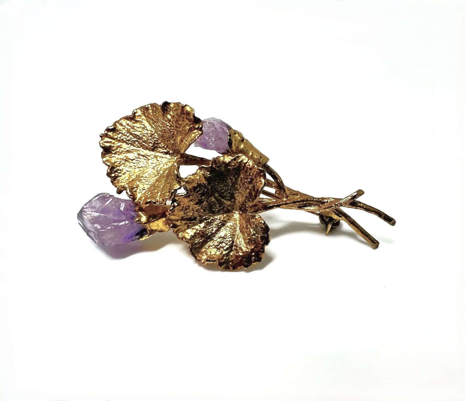 Vintage 333 Goldbrosche mit Amethyst