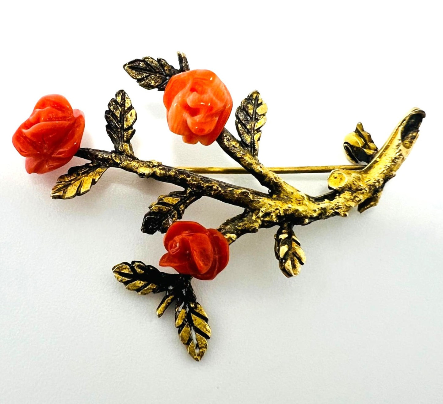 Vintage Korallenbrosche aus 800 Silber 