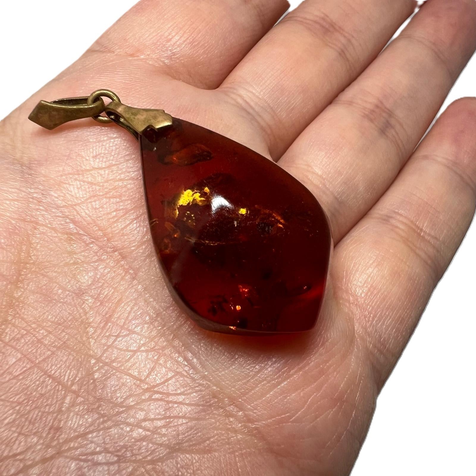 Cognac Bernstein Anhänger