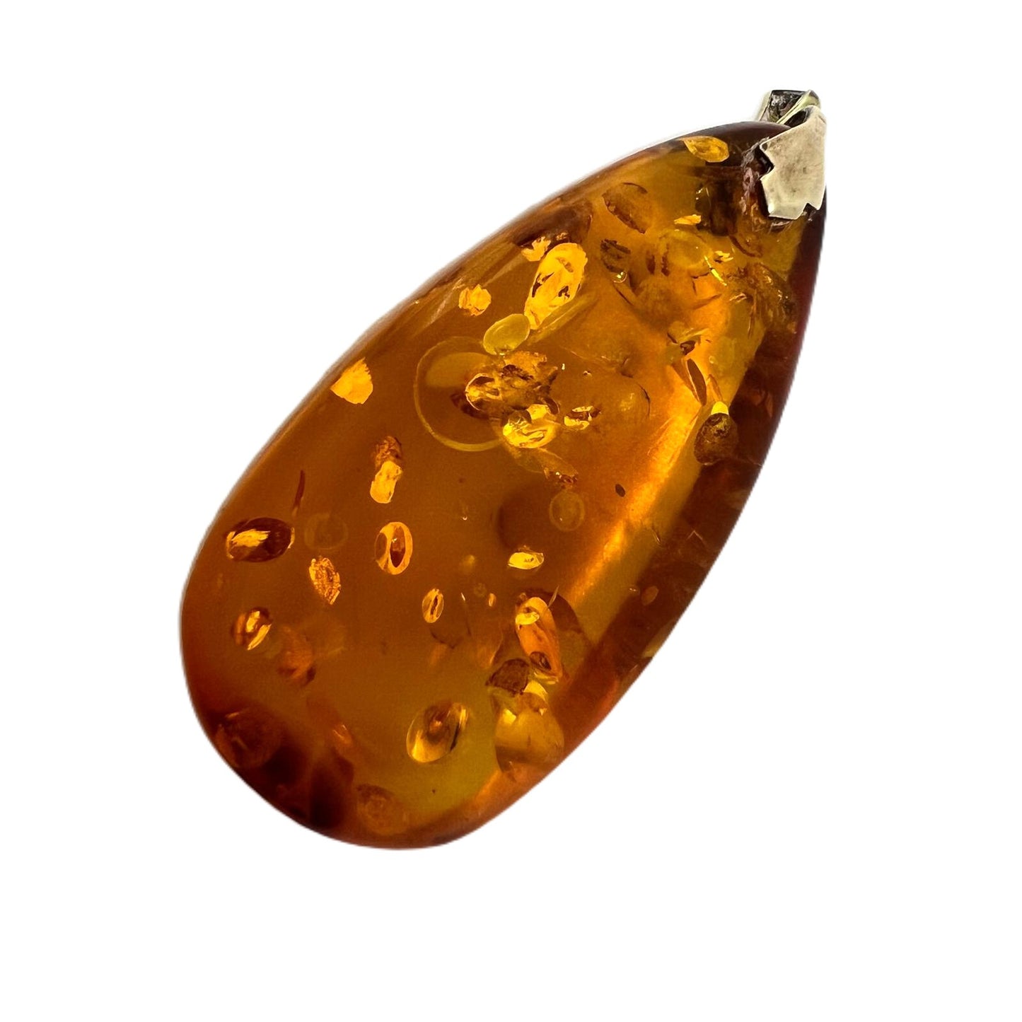 Bernsteinanhänger in Tropfenform 