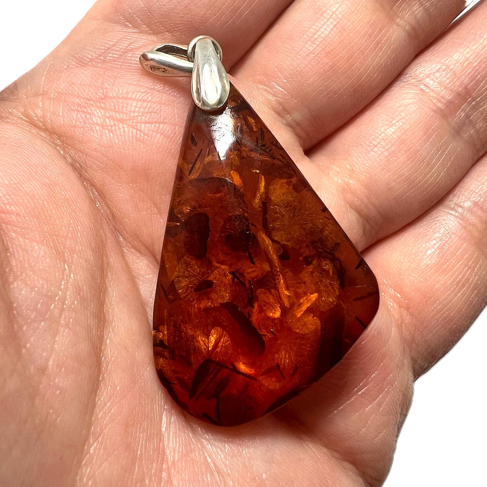 Antiker Art-Déco Bernsteinanhänger 