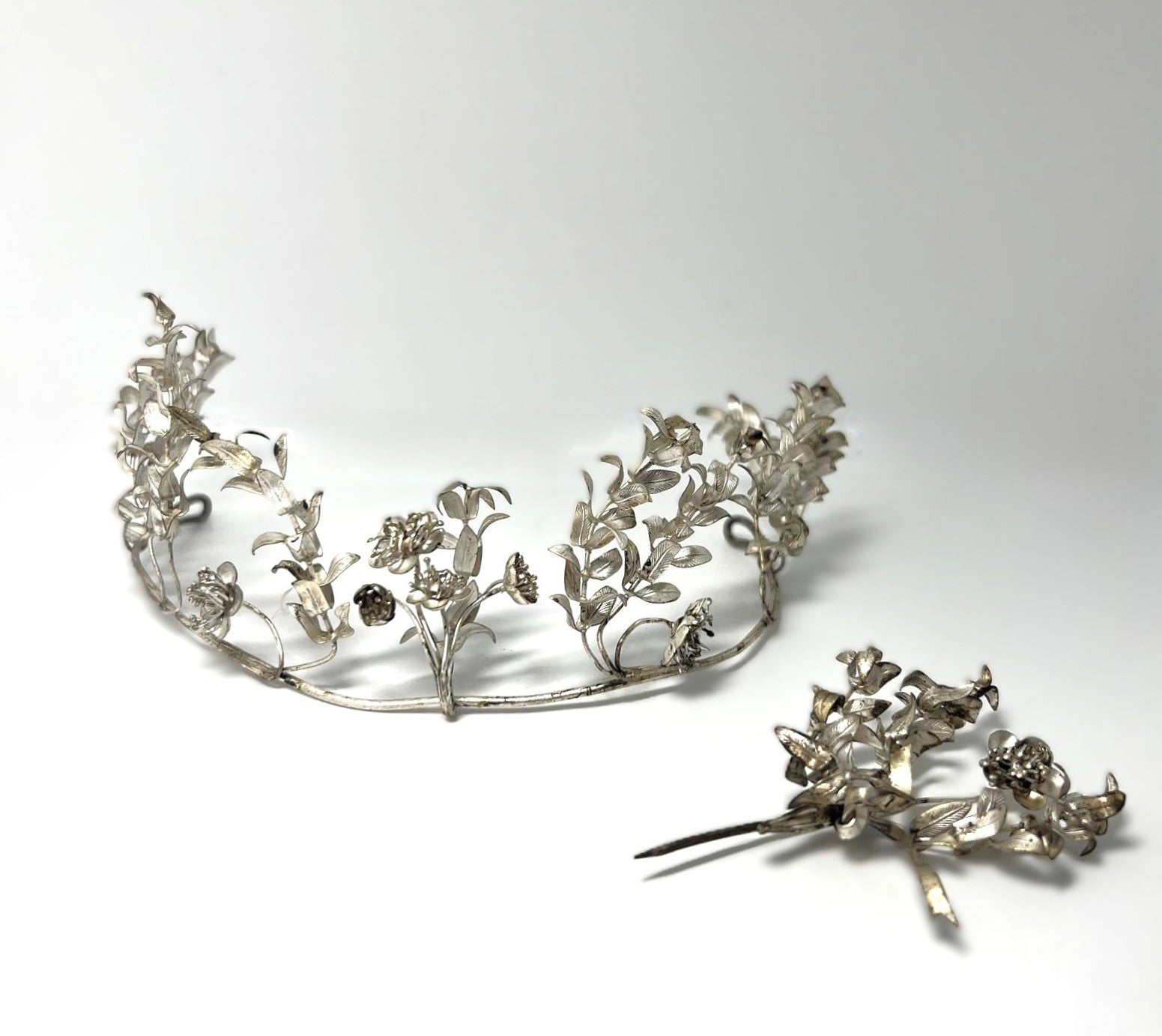 Antiker versilberter Brautkranz