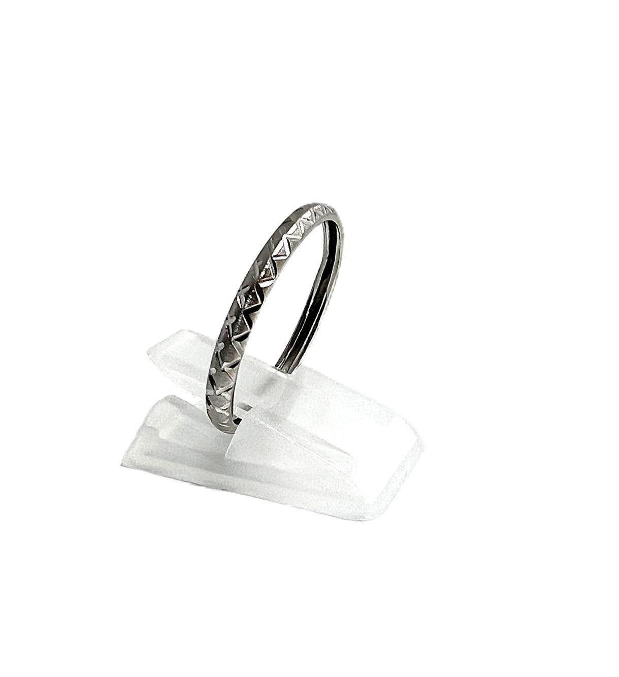 Minimalistischer 375 Weißgold Ring