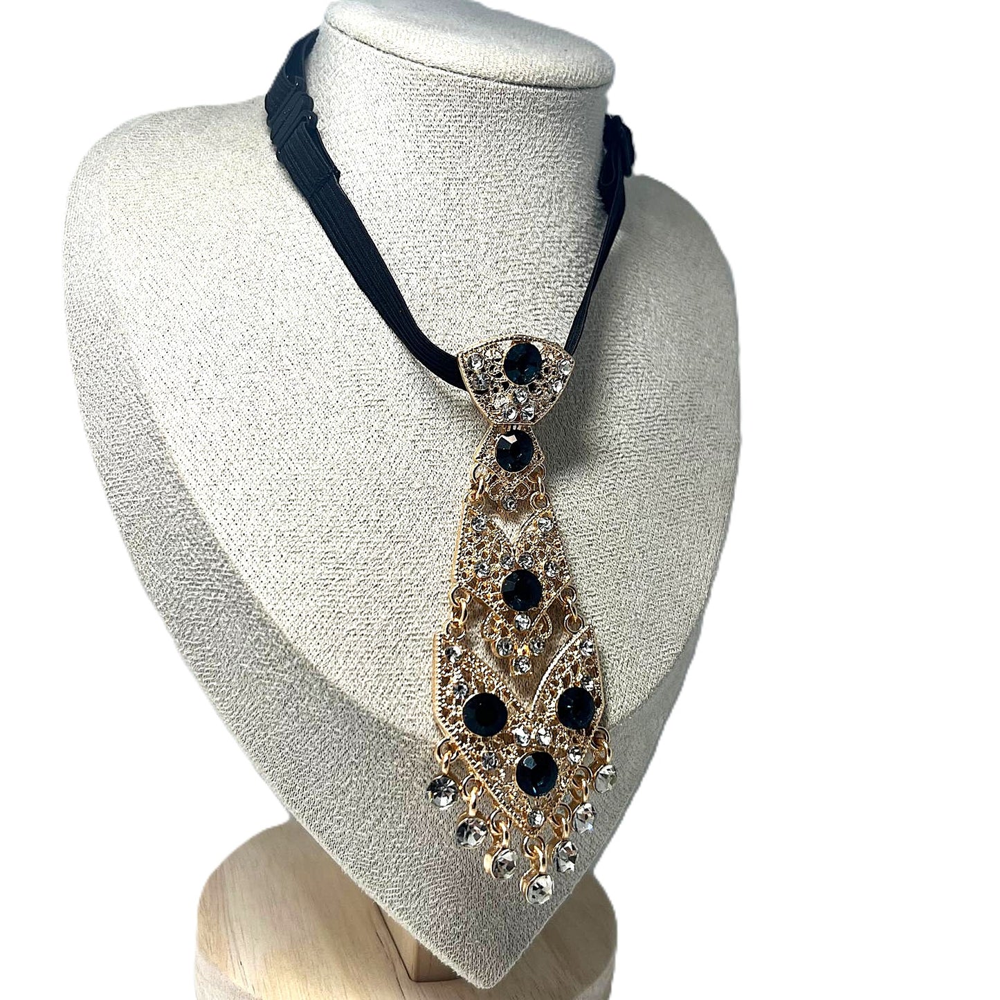 Exquisite Damenkrawatte