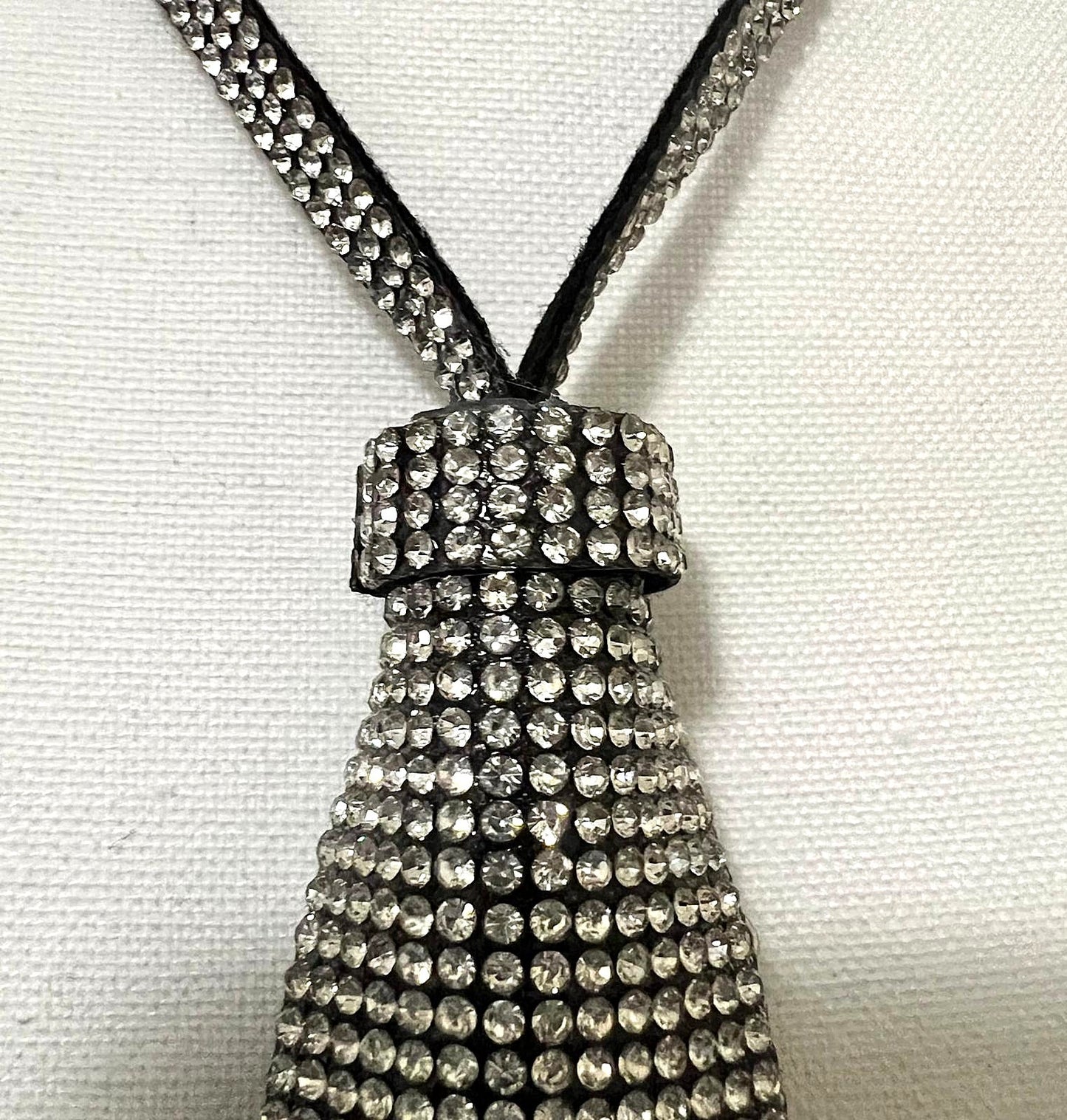 Luxuriöse Damen-Krawatte