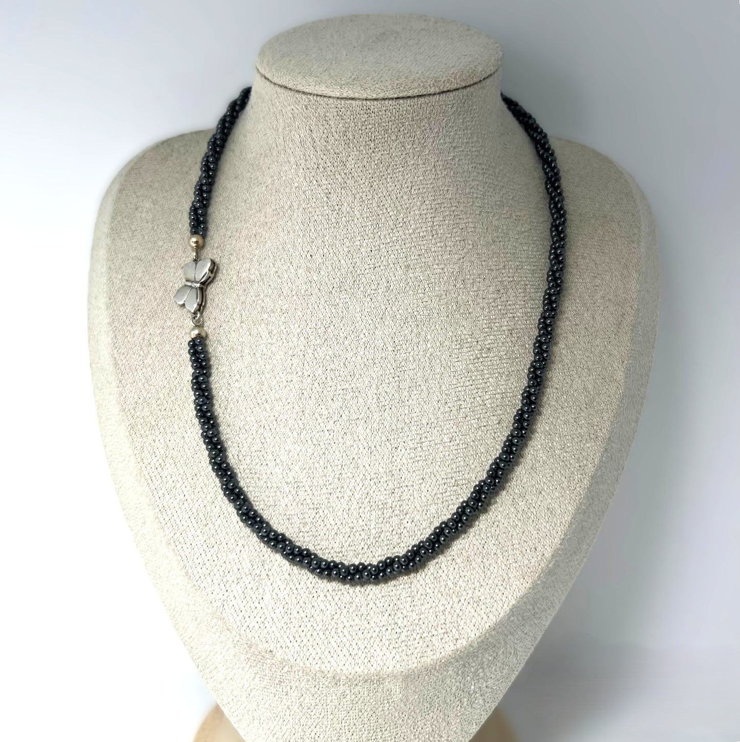 Hämatit Torsade-Collier