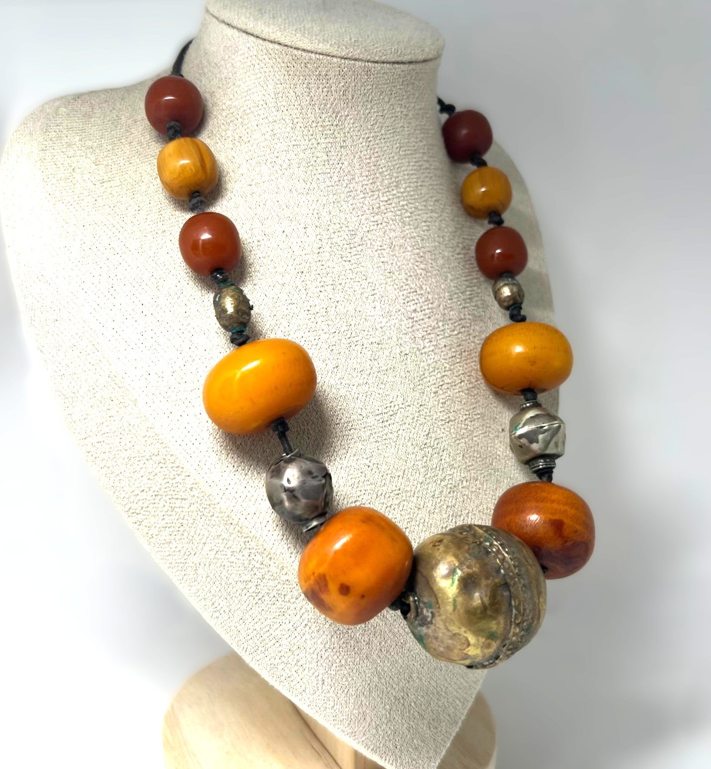Statement Collier
