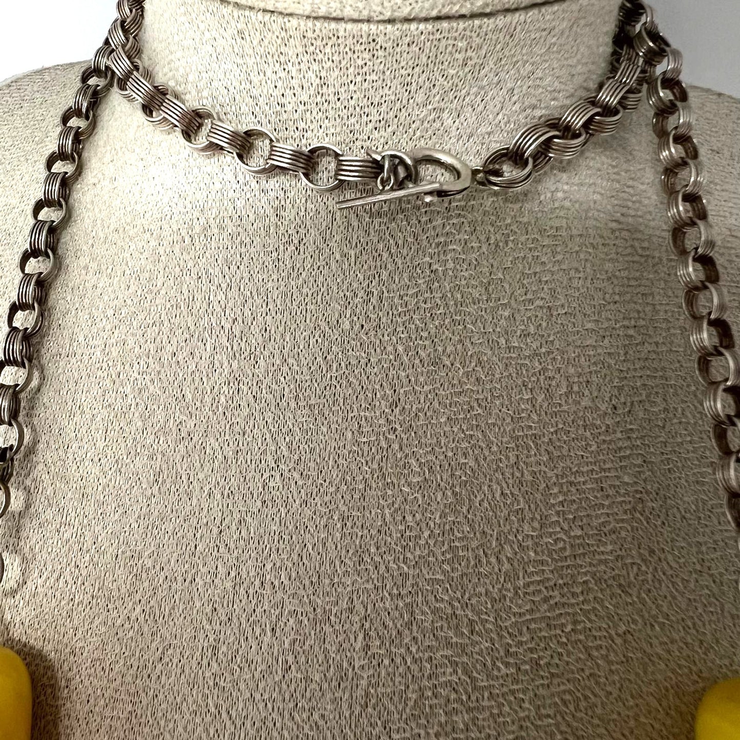 Vintage Lucite Statement-Collier