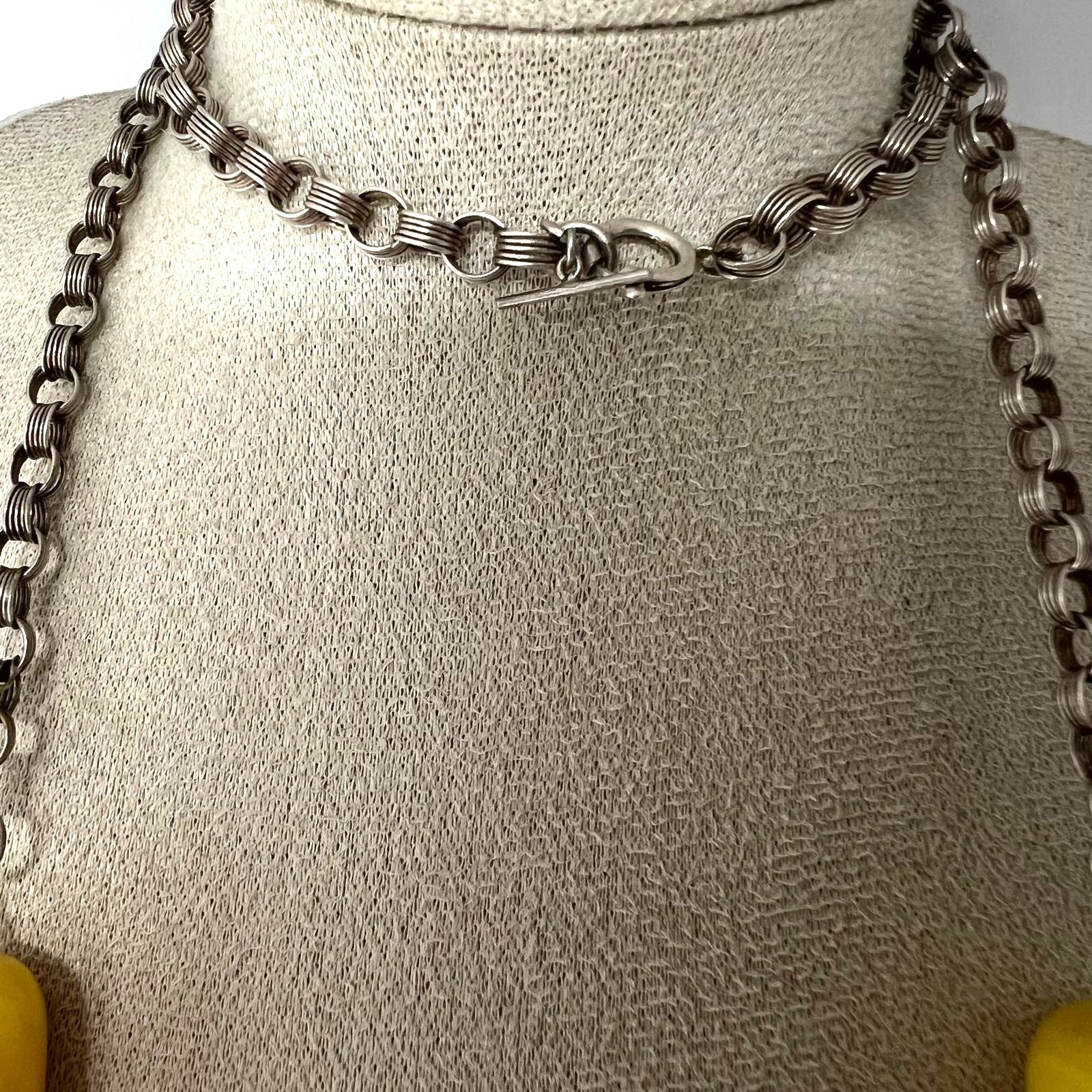 Vintage Lucite Statement-Collier