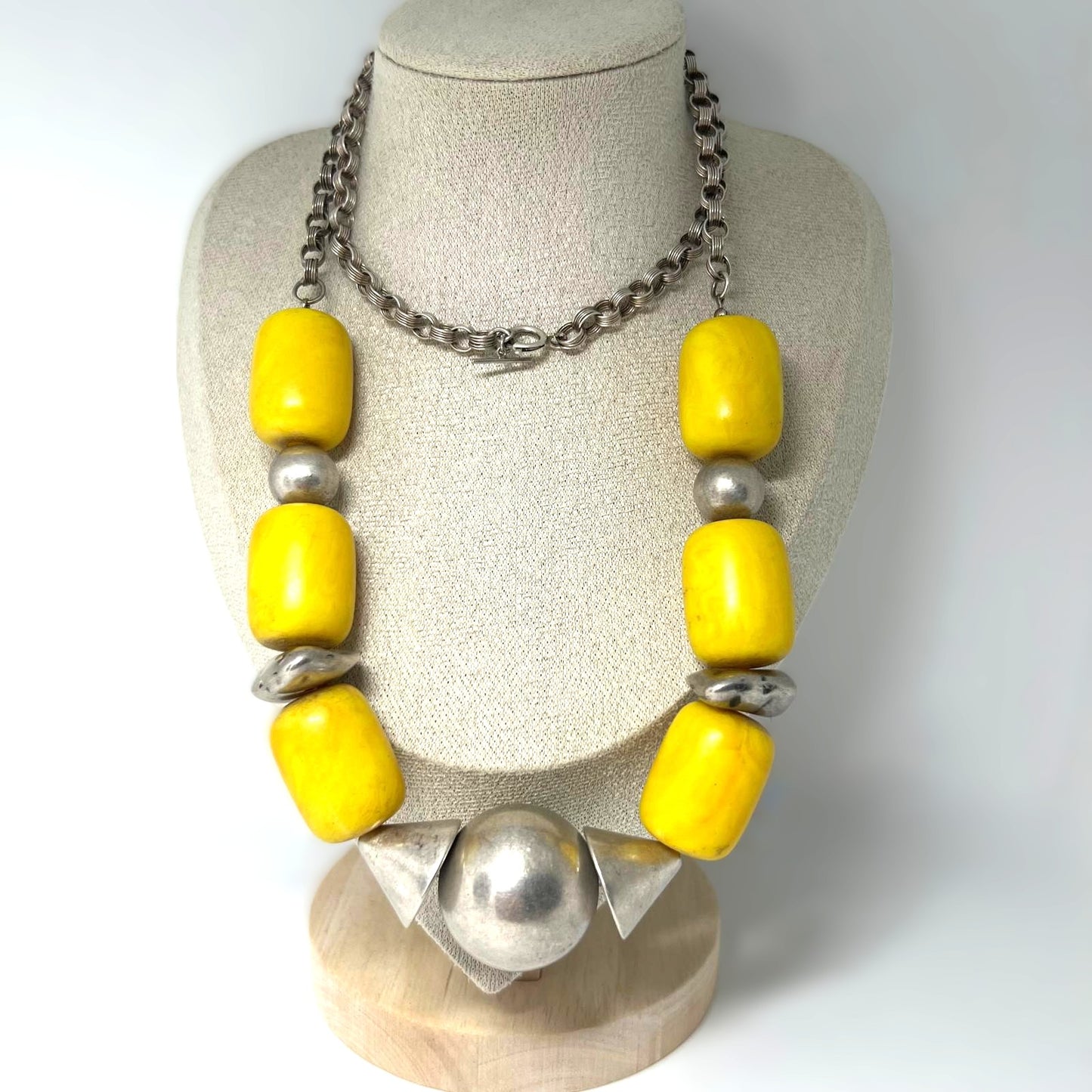 Vintage Lucite Statement-Collier