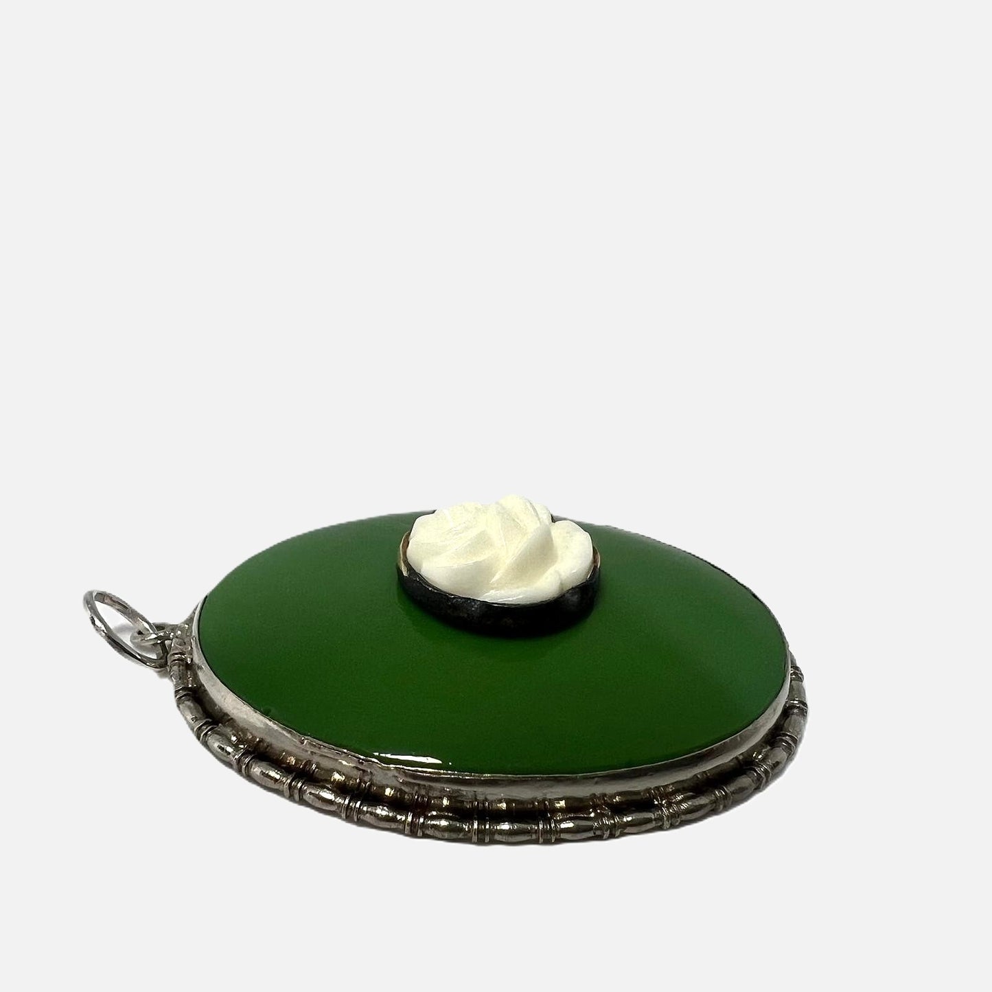 Antiker Art Déco Anhänger Nephrit Jade