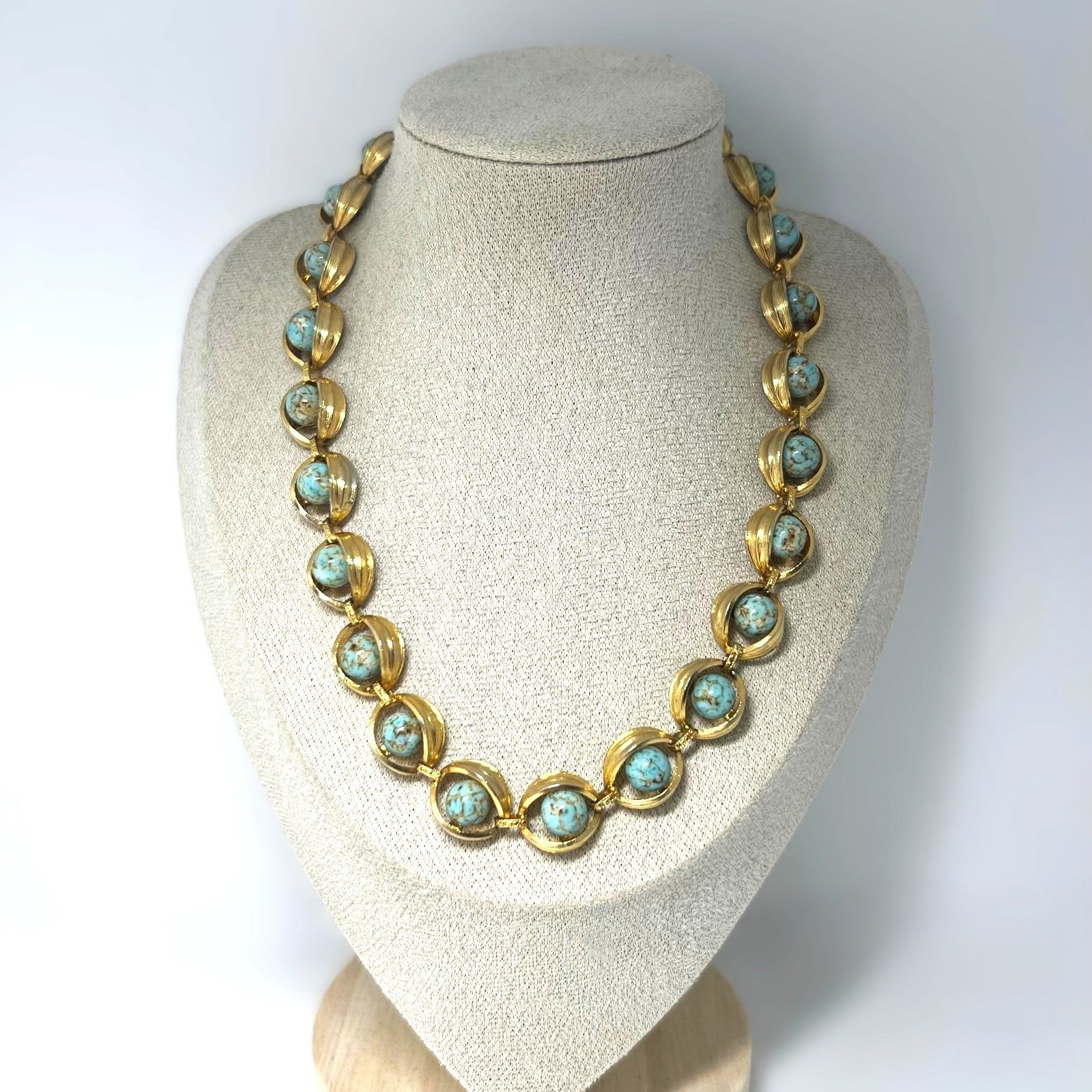 Vintage Mid-Century Collier