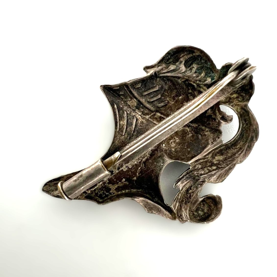 Antike Ritterhelm Brosche