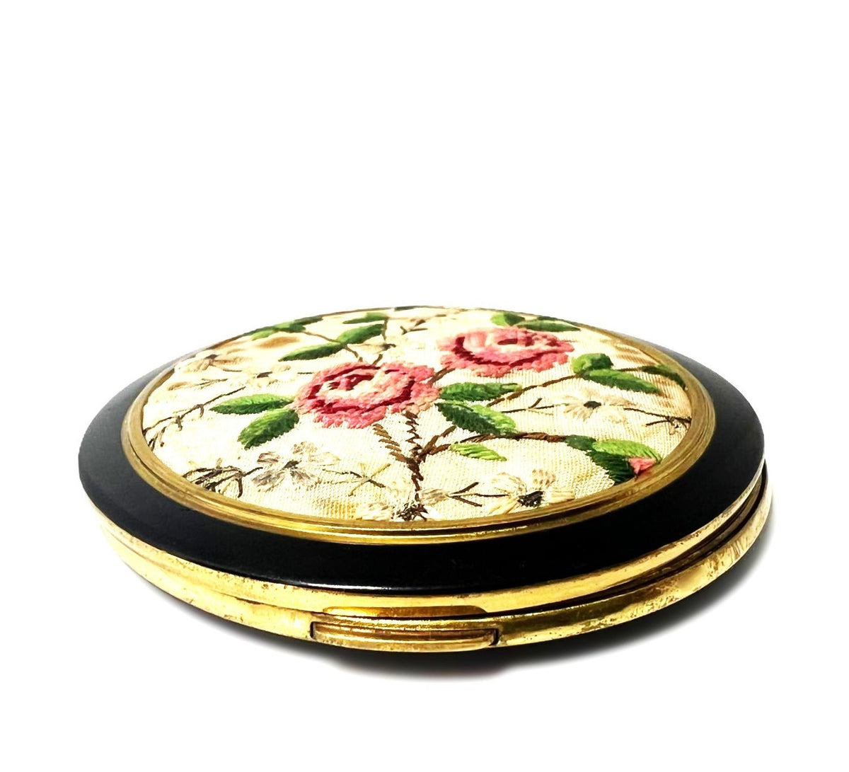 Vintage Petit Point Puderdose 