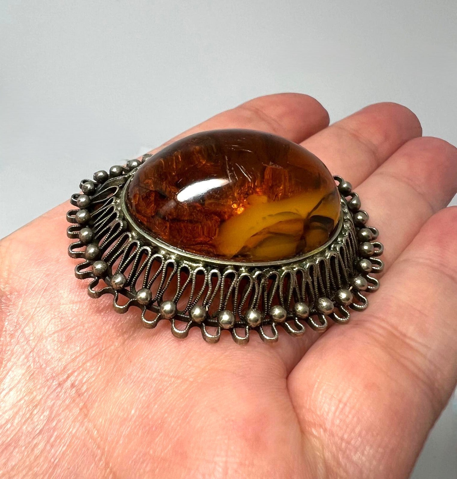 Vintage Bernsteinbrosche Filigran