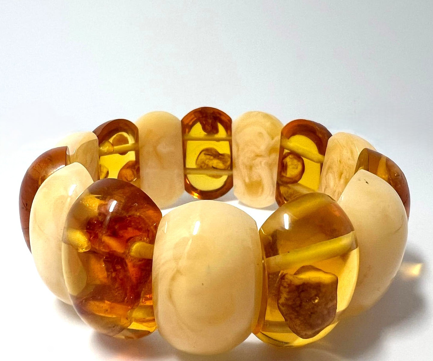Massives Baltic Amber Armband