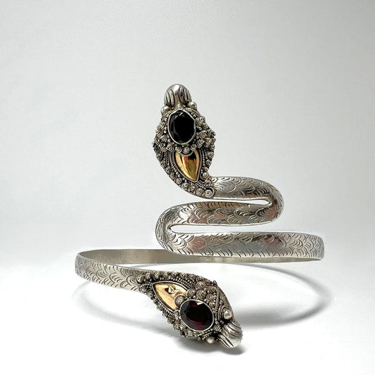 Cobra Schlangen Armspange 