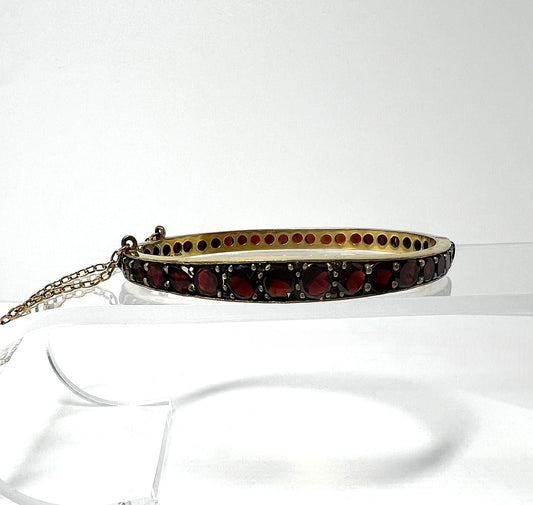 Antiker böhmischer Granat-Armreif 