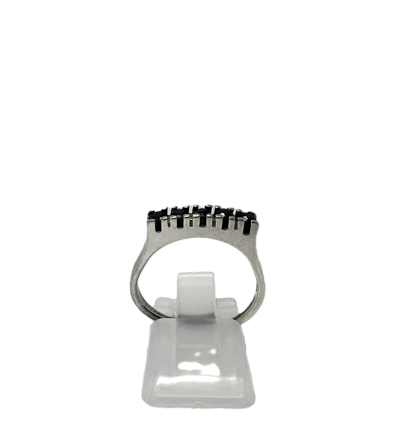 Minimalistischer Art Deco Saphir Ring 