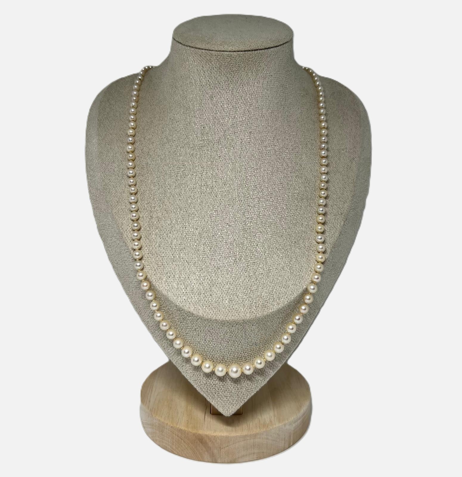 Minimalistische Art Deco Perlenkette