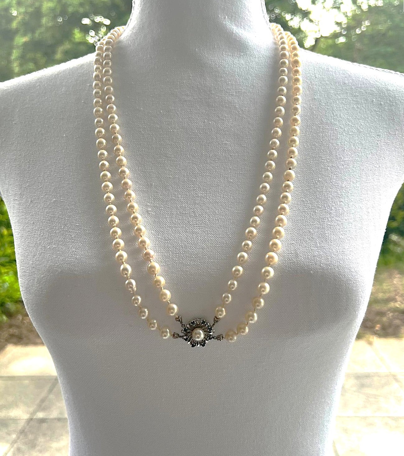 Vintage Akoya Perlencollier 585 Weißgold Saphirschließe 