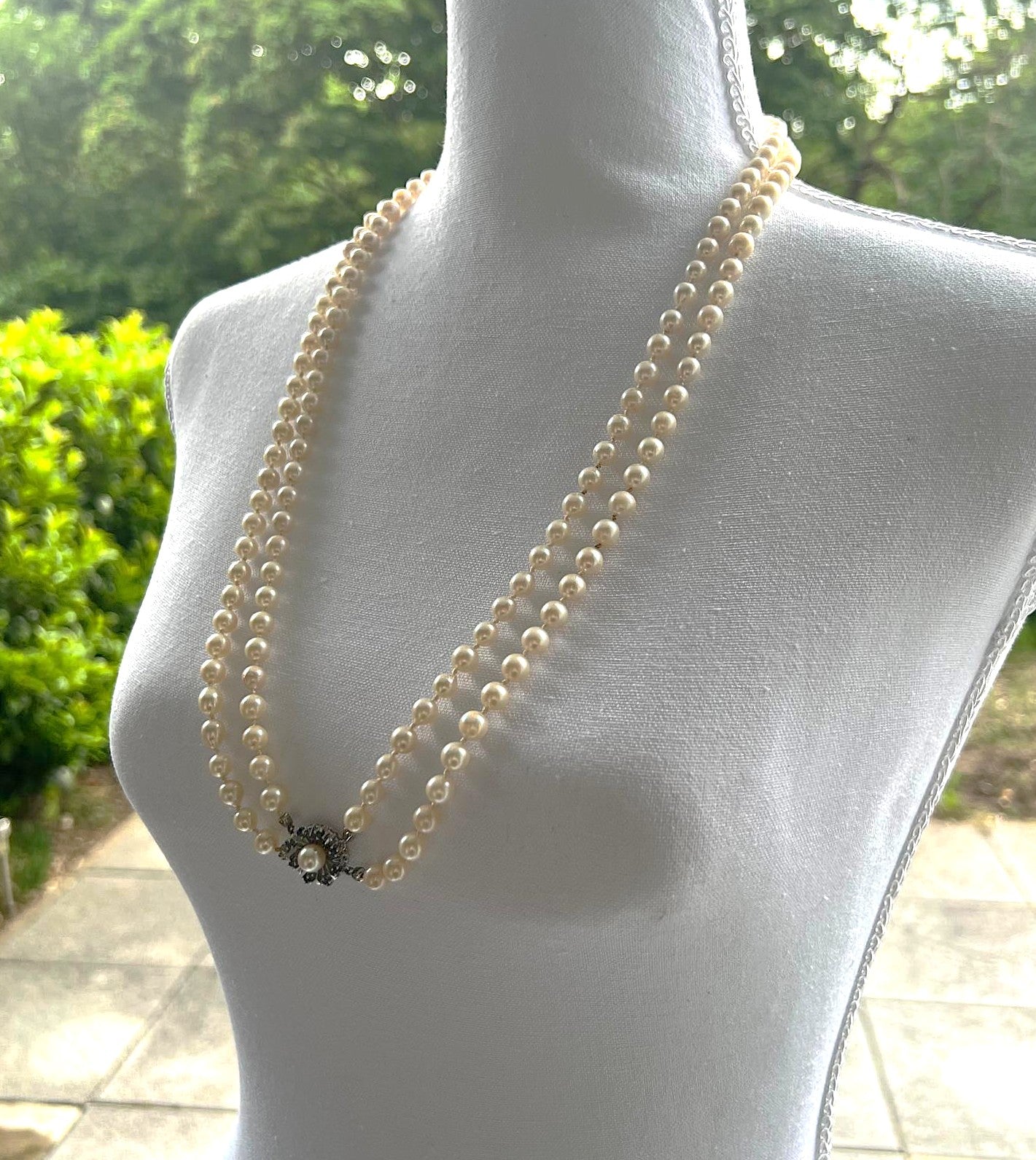 Vintage Akoya Perlencollier 585 Weißgold Saphirschließe 