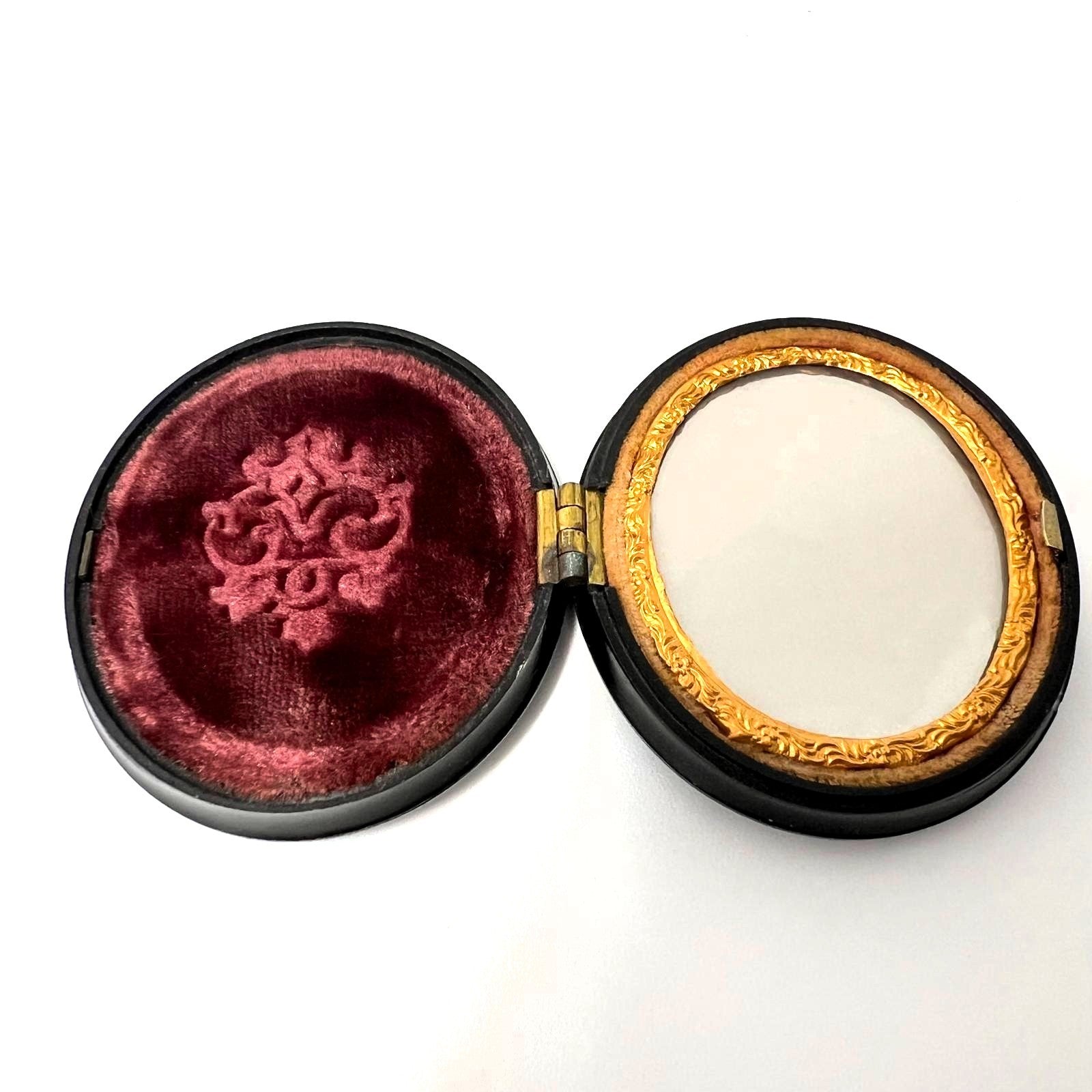 Antikes viktorianisches Union Case mit Daguerreotypie 