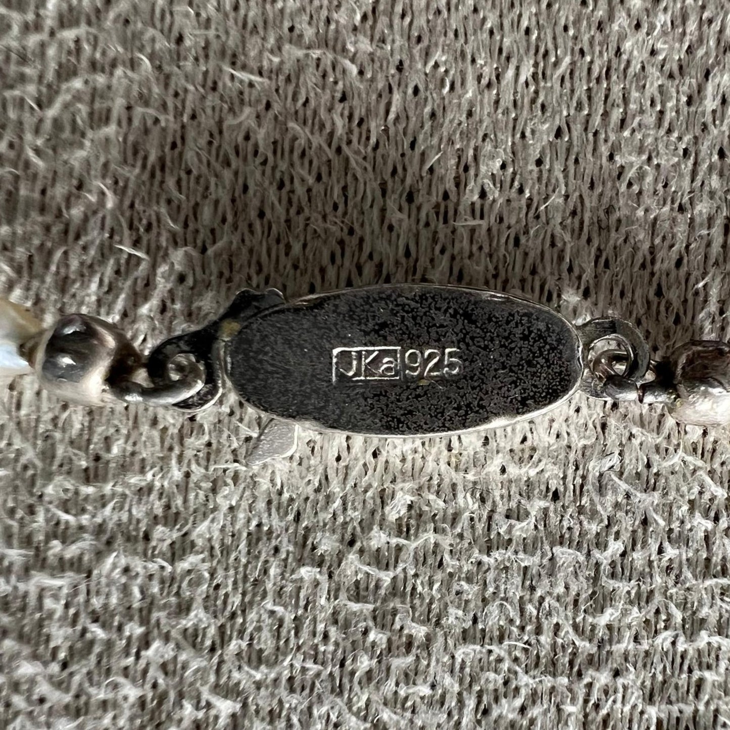 Minimalistisches Vintage-Collier 