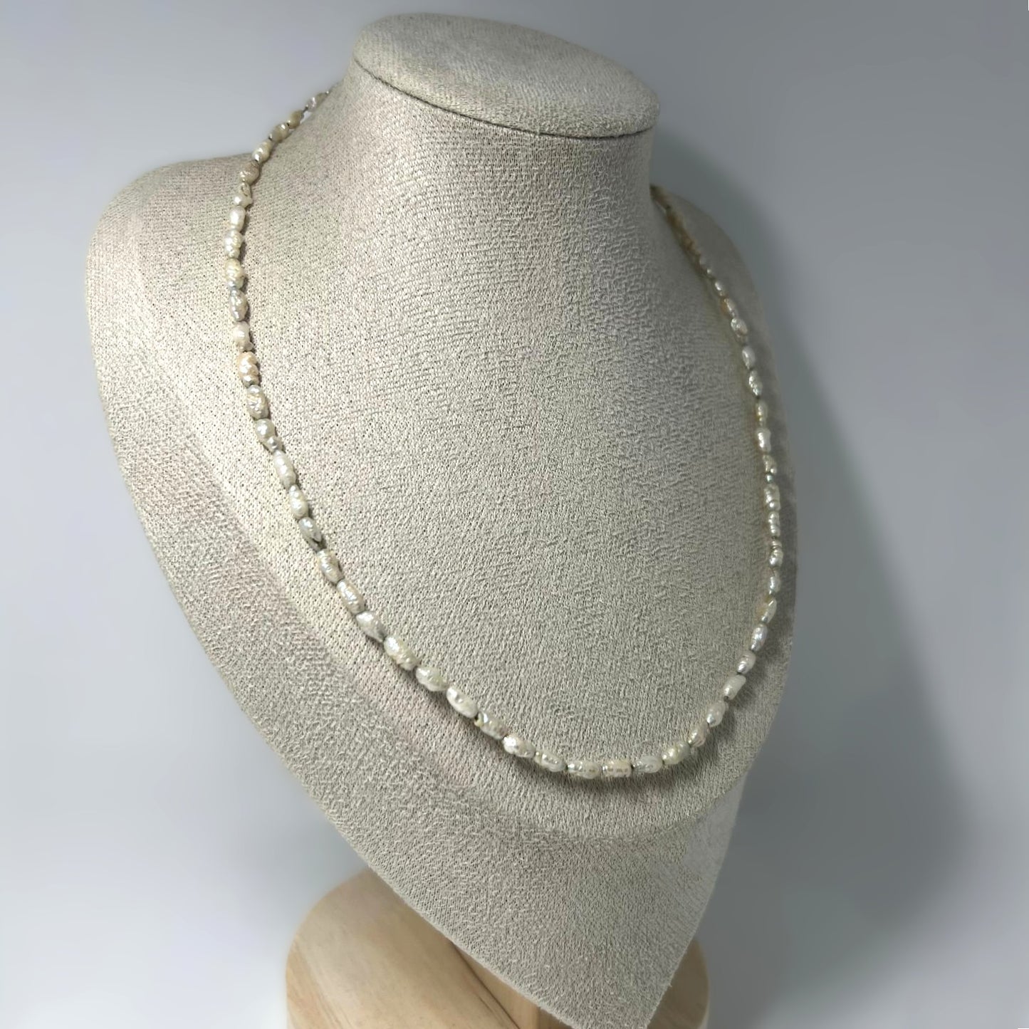Minimalistisches Vintage-Collier 