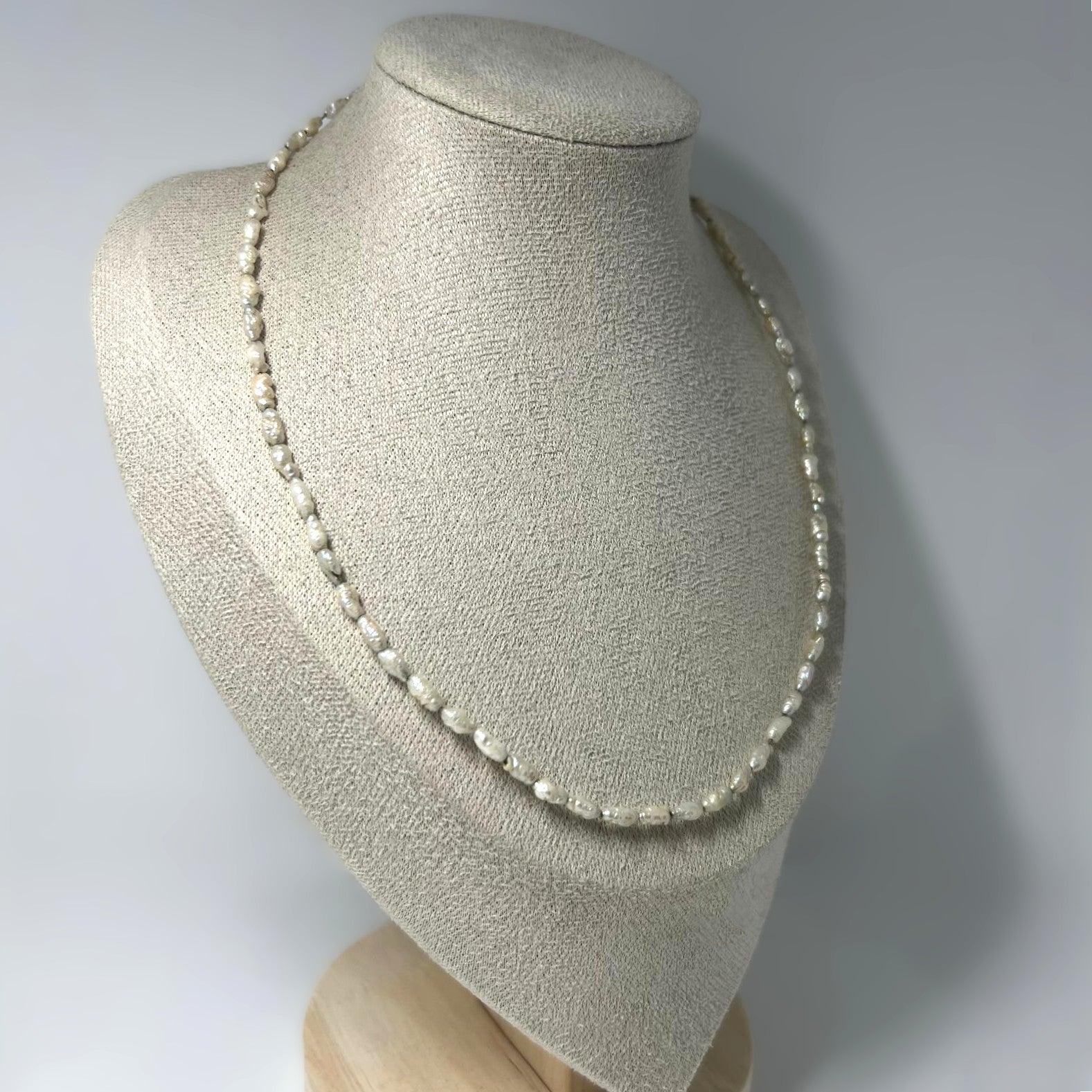 Minimalistisches Vintage-Collier 