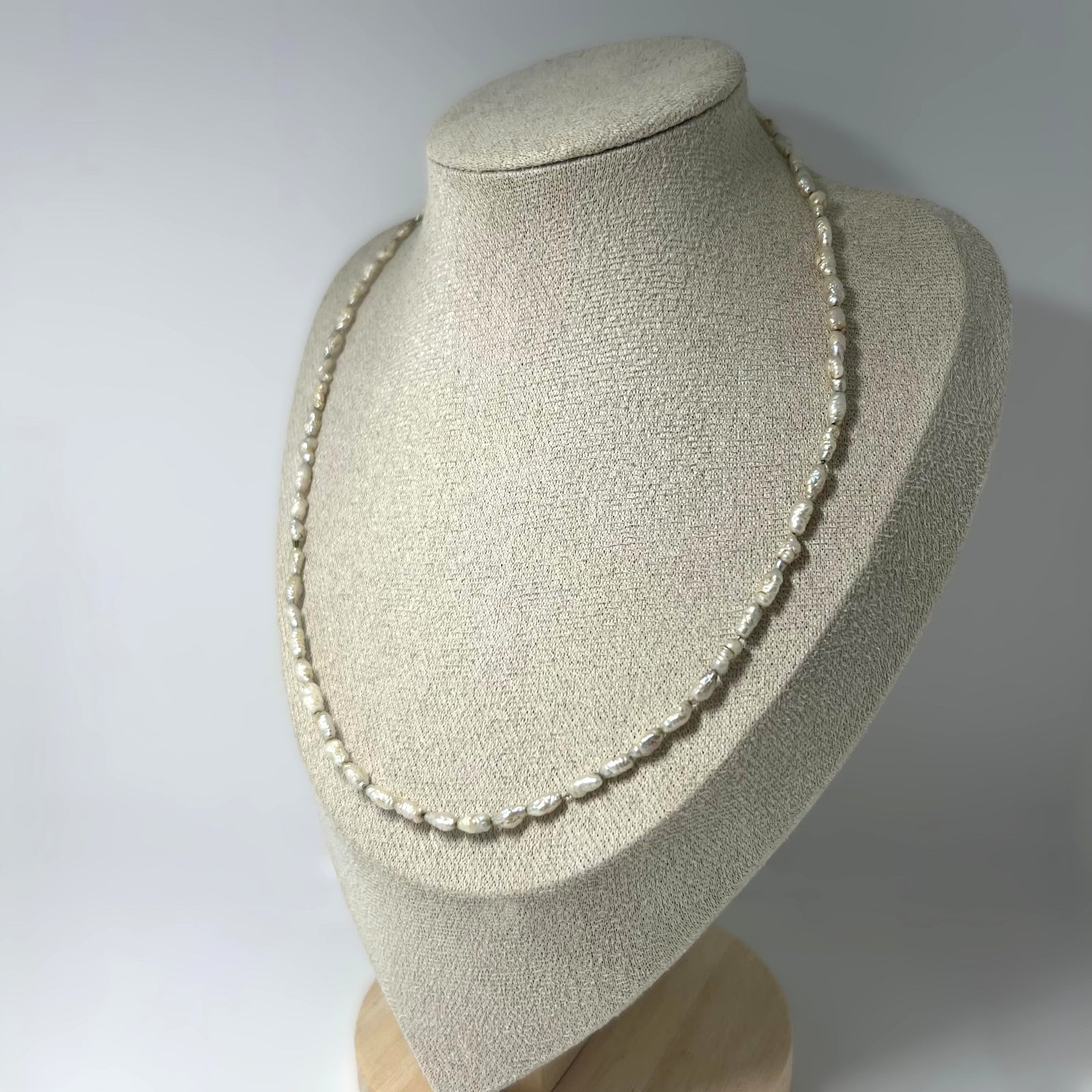 Minimalistisches Vintage-Collier 