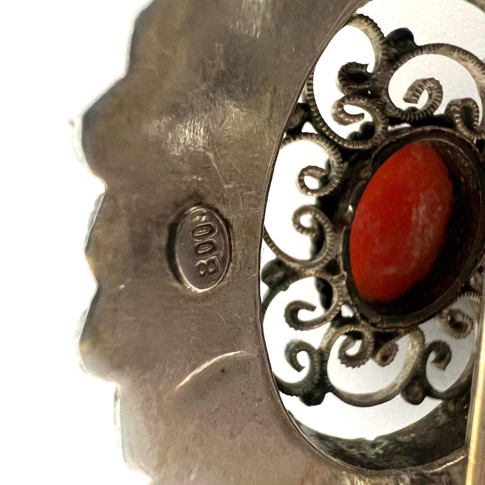 Antike Jugendstil Korallenbrosche 
