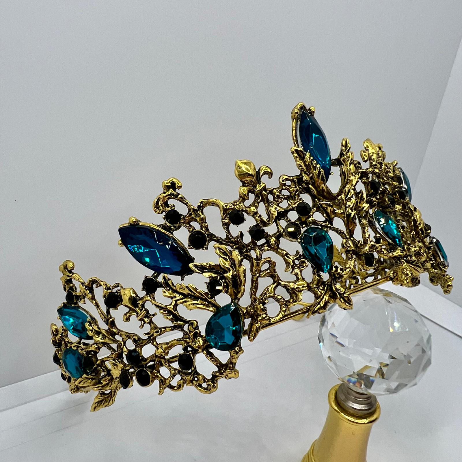 Krone im Barockstil Antik Gold mit Petrol 