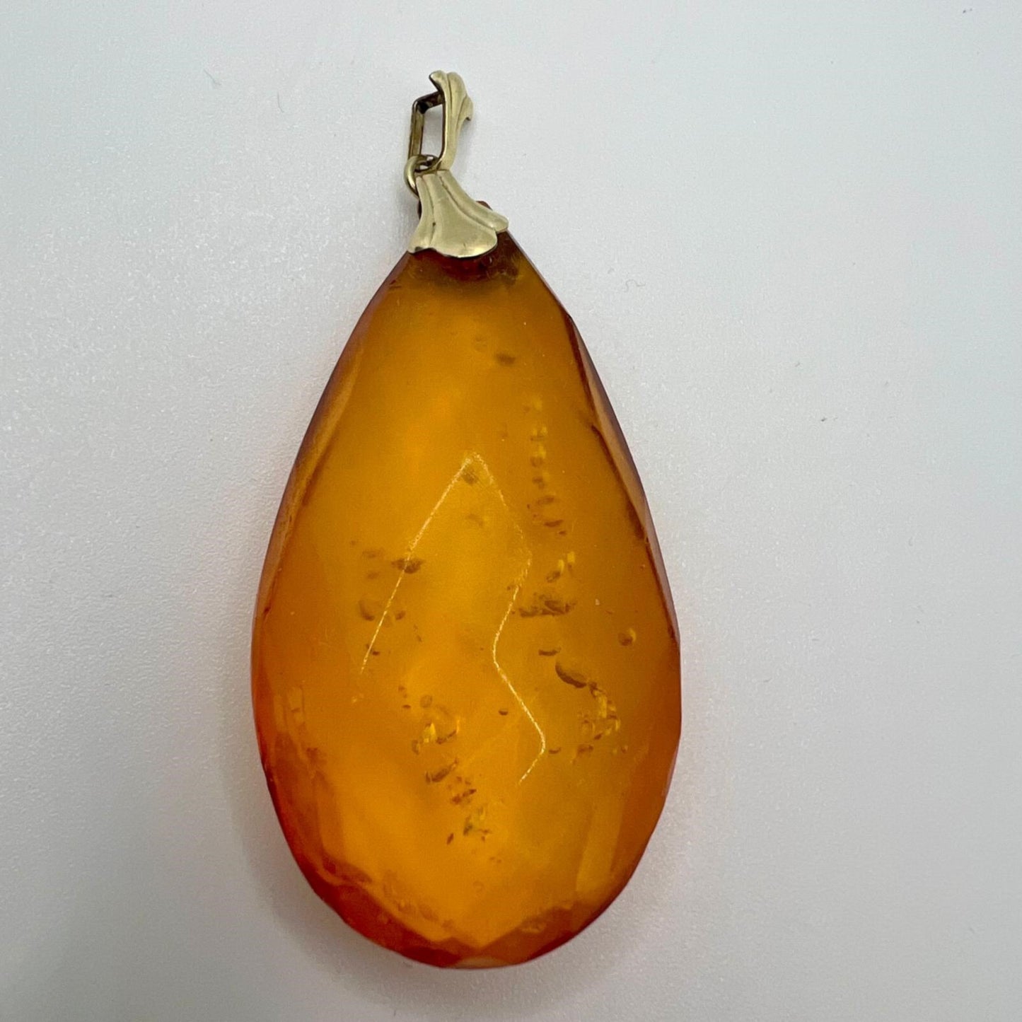 Antique Art Deco amber pendant – faceted – rarity – excellent craftsmanship