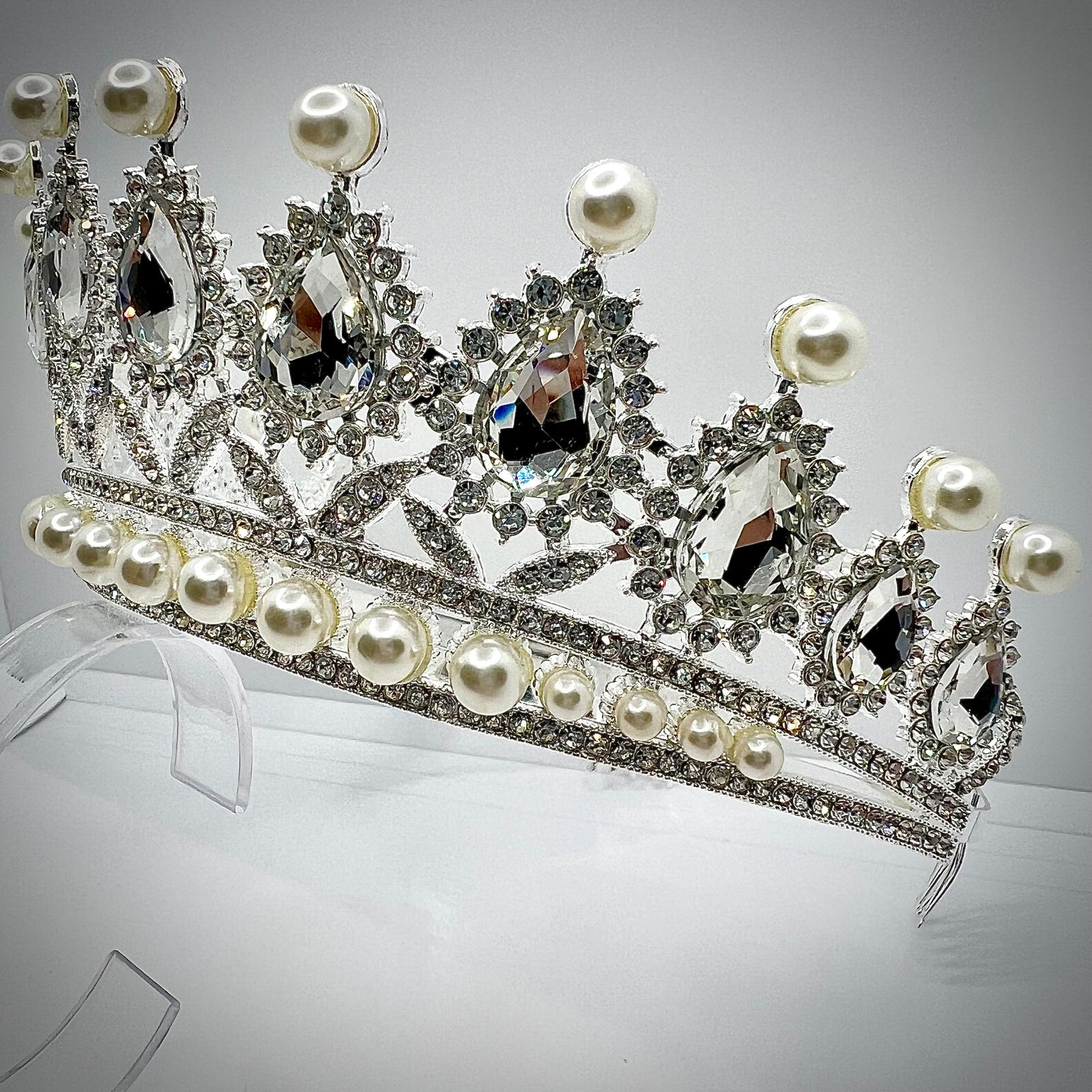 Hochzeitskrone mit Strass und Perlen in Silber