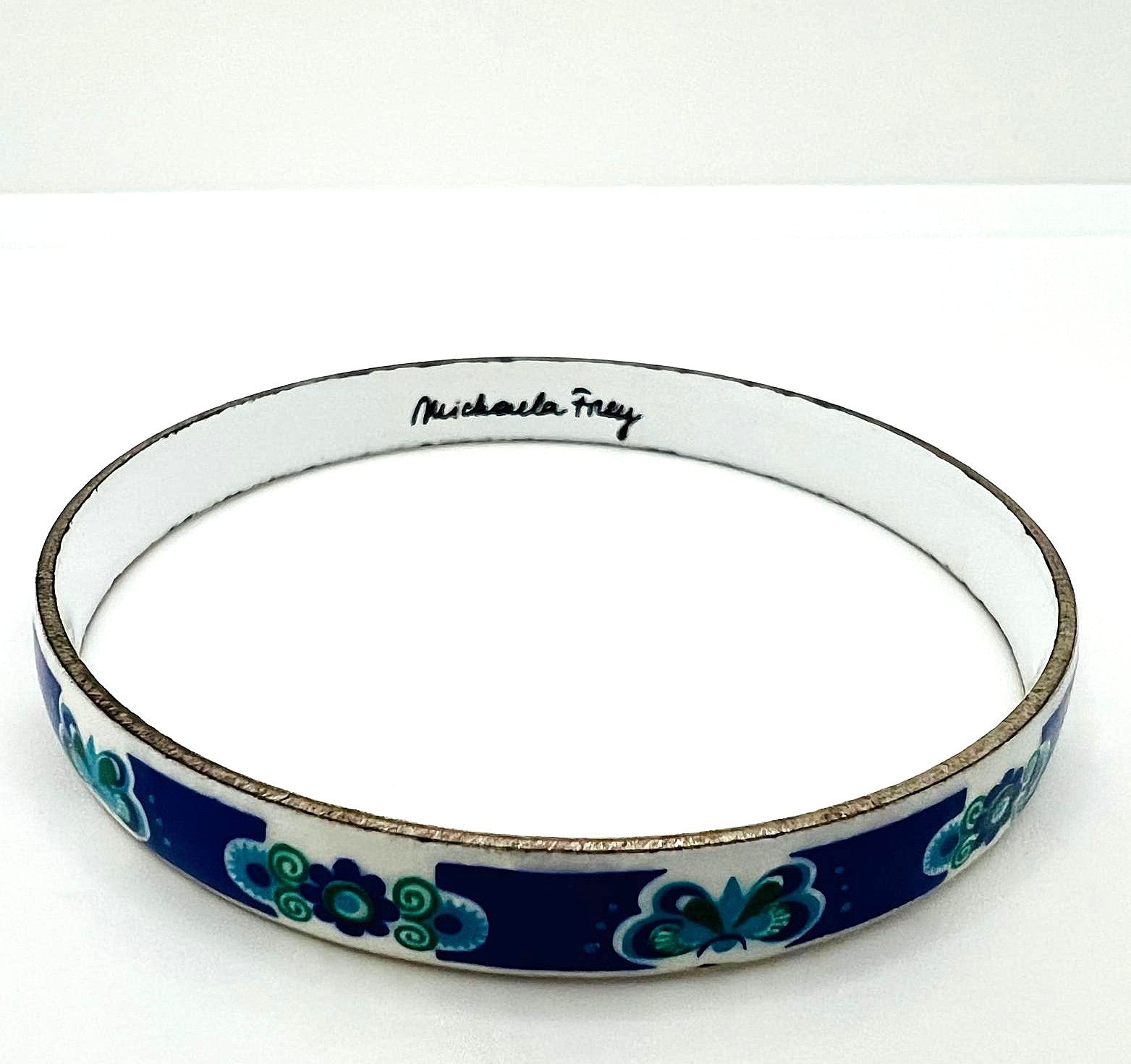 Michaela Frey Emaille Bangle