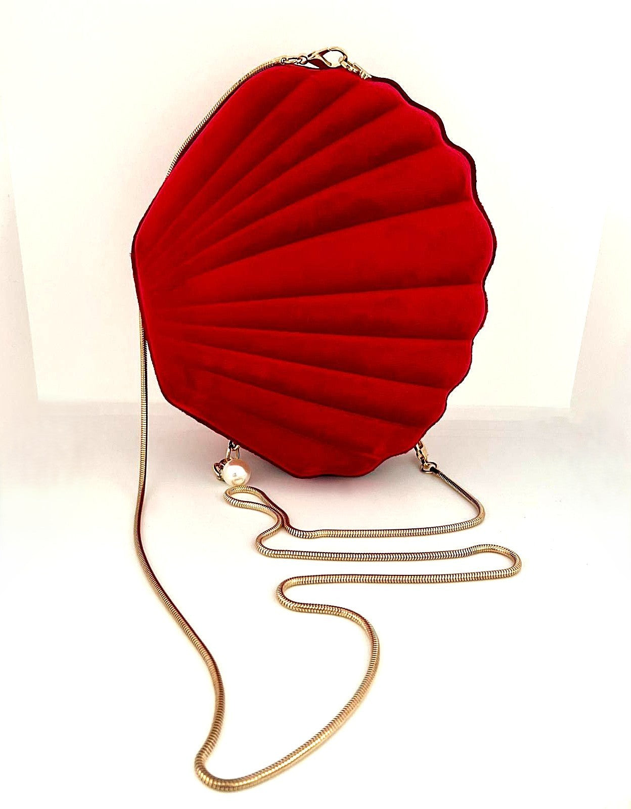 Rote Samt Muscheltasche