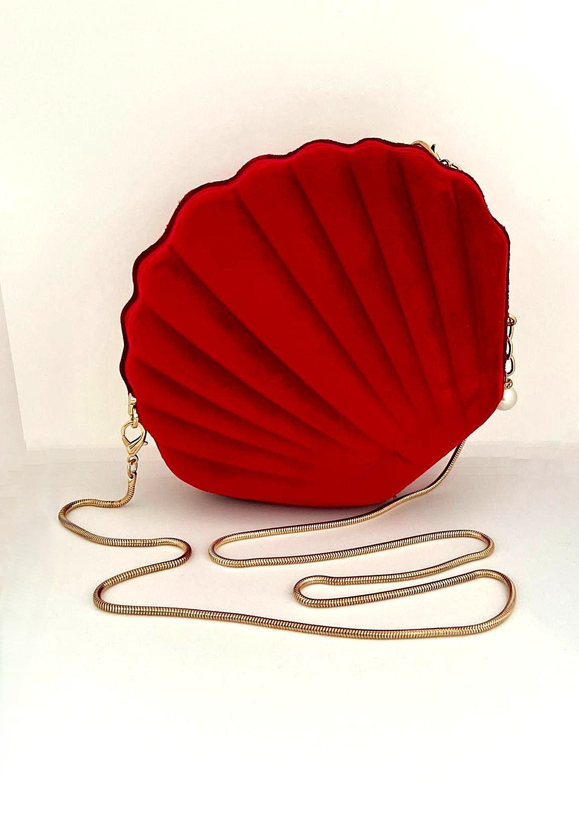 Rote Samt Muscheltasche