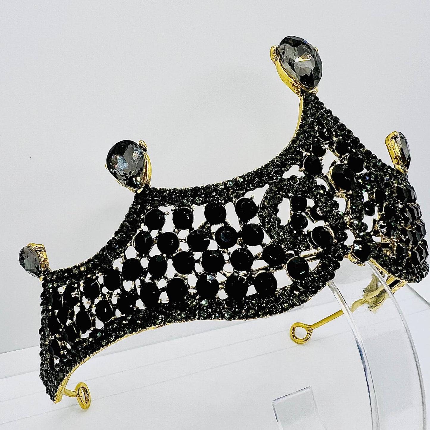  Schwarze Krone