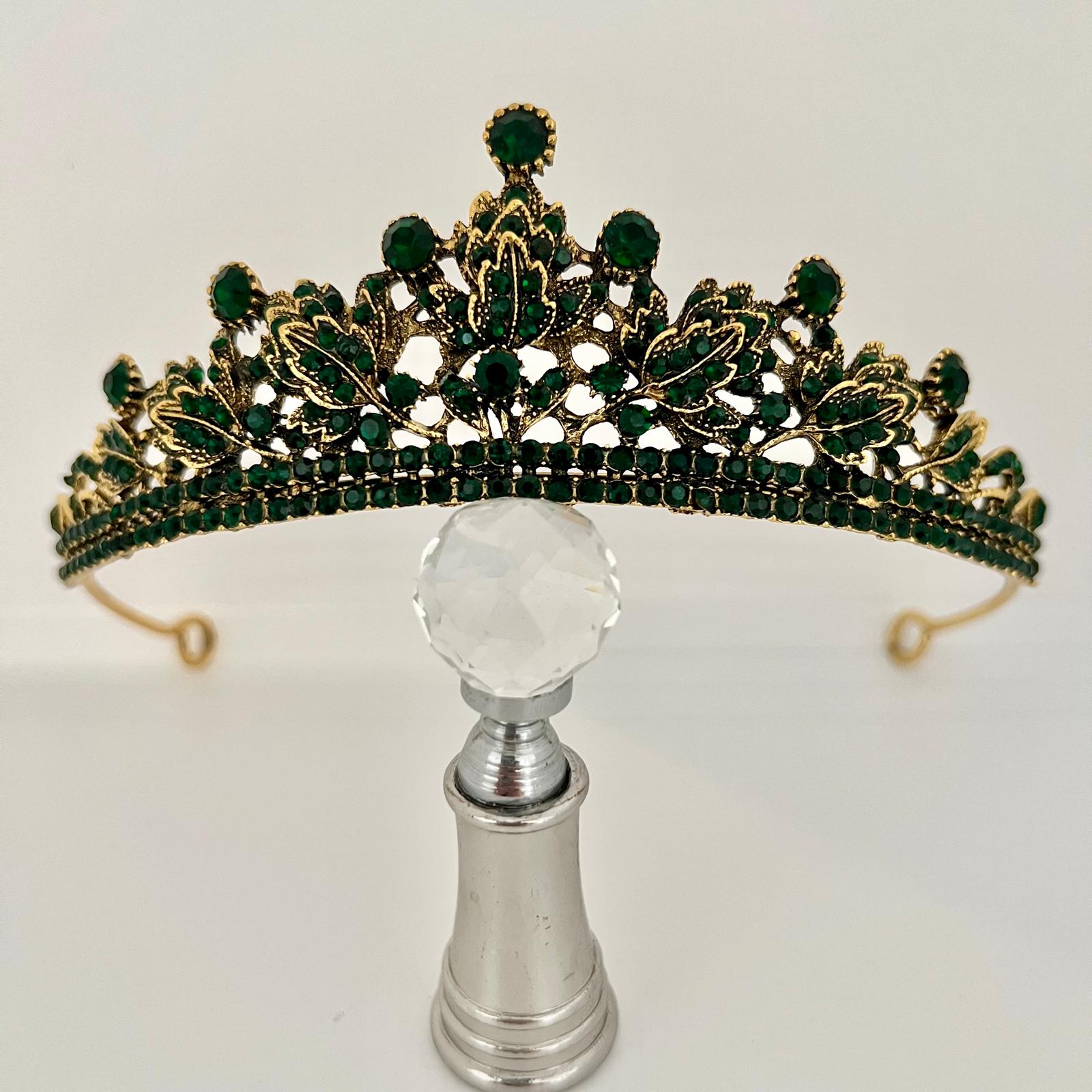 Tiara mit Smaragdgrünen Strasskristallen