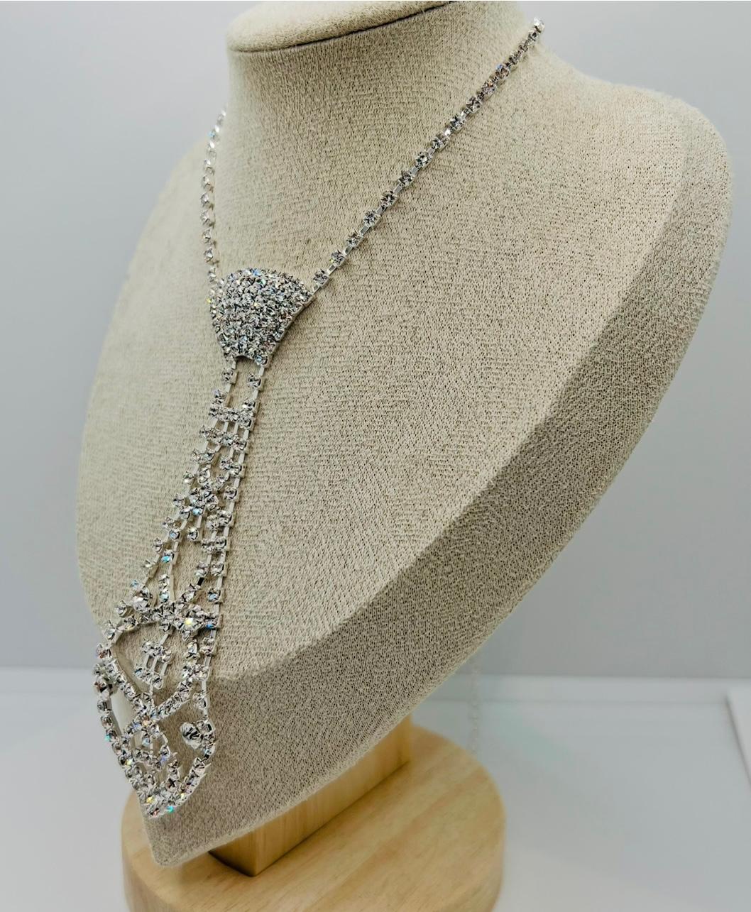 Women's rhinestone tie accessory rhinestone chain