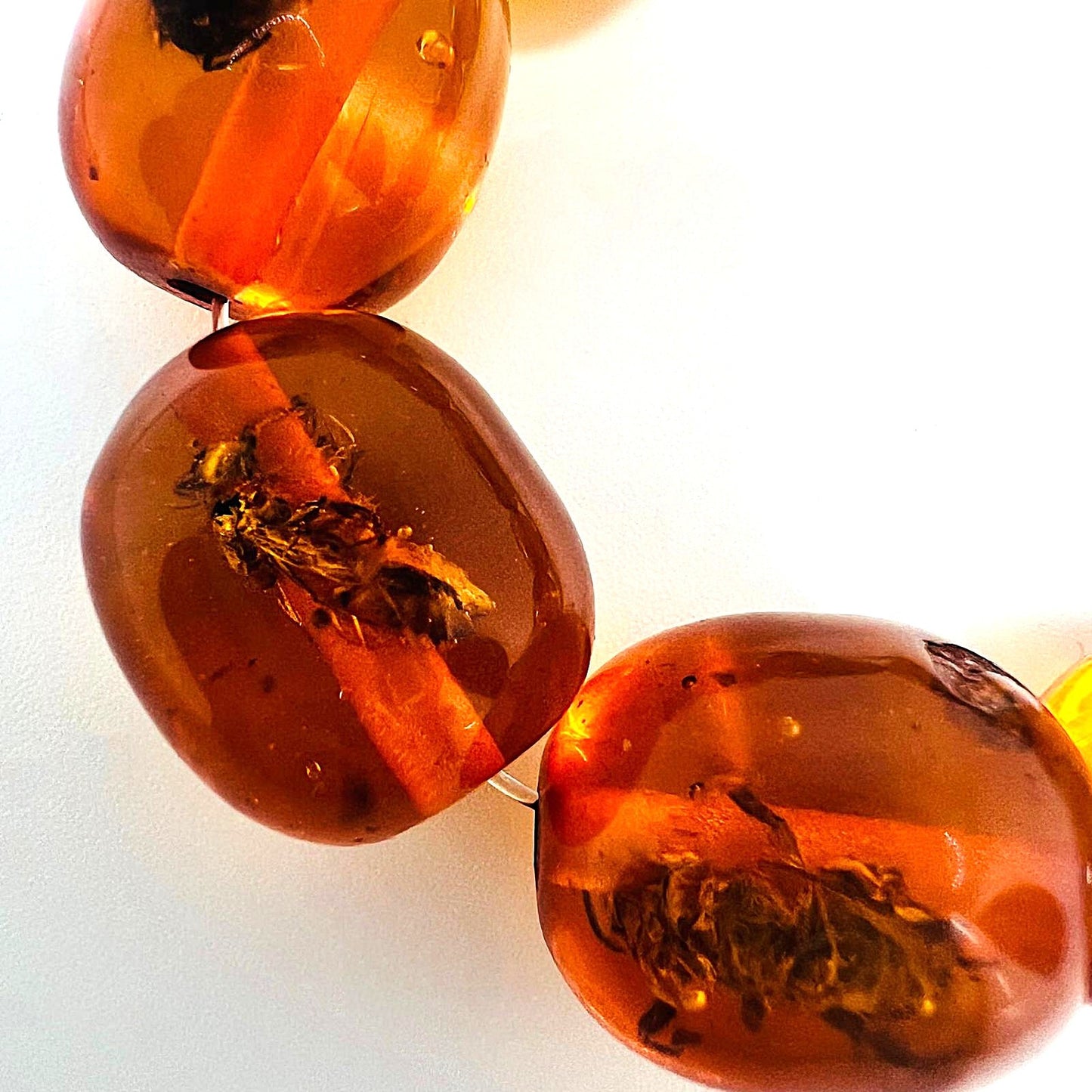 Vintage Armband mit echten Bienen