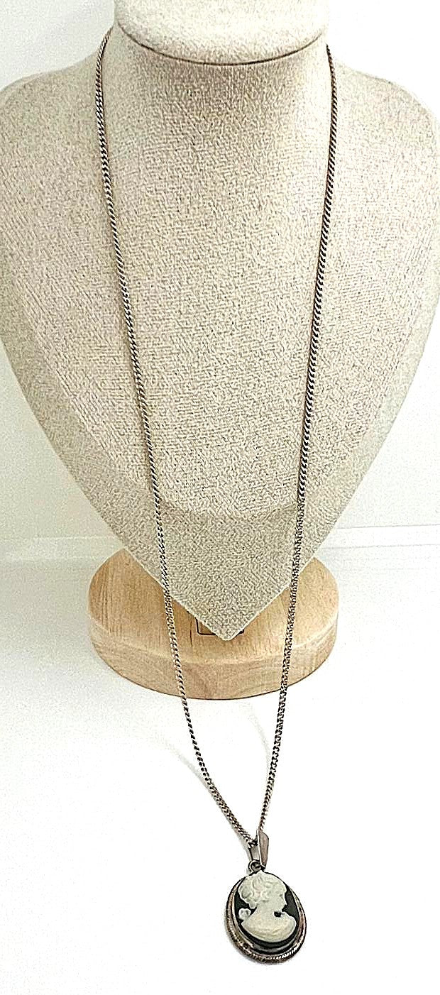 Vintage Kamee-Kette 