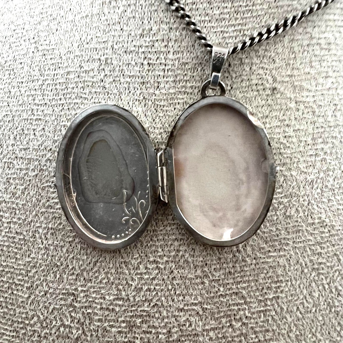 Vintage Medaillon aus 925 Silber